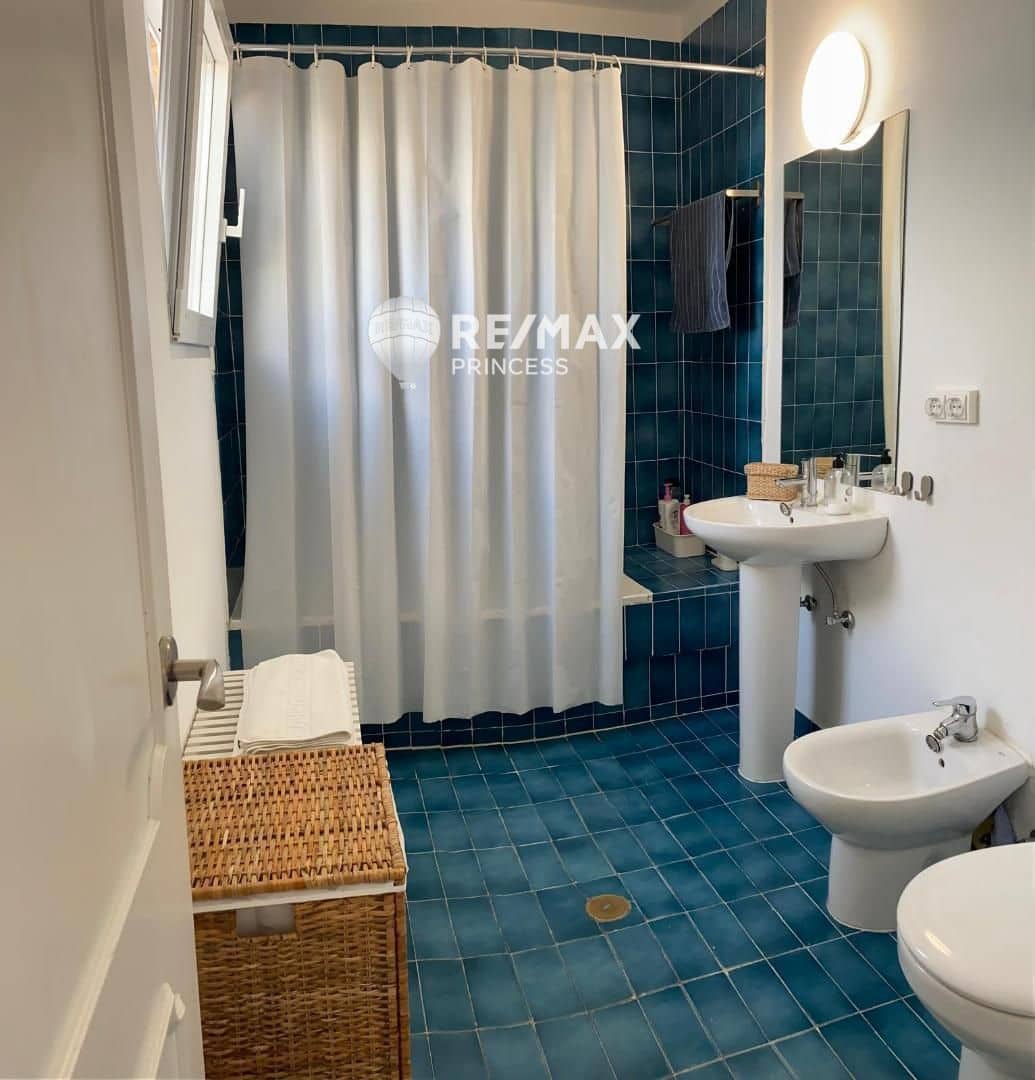 2 slaapkamer Flat te koop in Alicante stad - € 680.000 (Ref: 9184591)