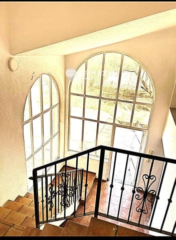 Willa na sprzedaż w Goteta, Miasto Alicante / Alacant - 879 900 € (Ref: 9196813)