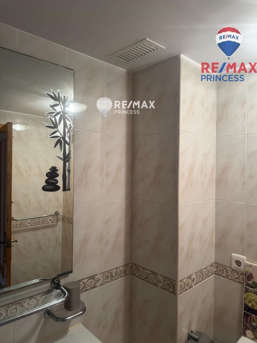 1 slaapkamer Flat te koop in Benidorm met zwembad - € 165.000 (Ref: 9199720)