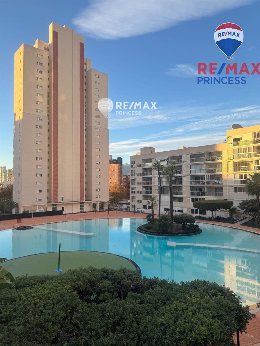 1 slaapkamer Flat te koop in Benidorm met zwembad - € 165.000 (Ref: 9199720)