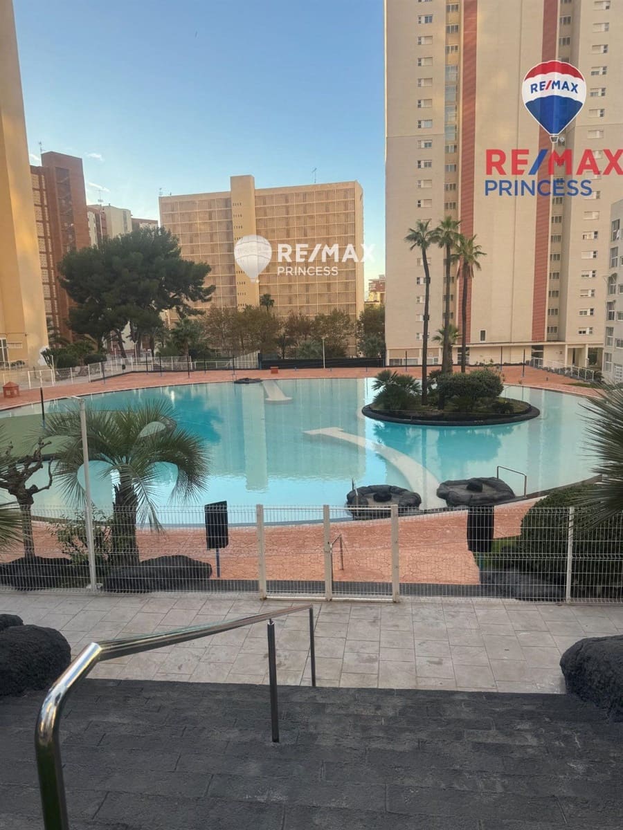 1 slaapkamer Flat te koop in Benidorm met zwembad - € 165.000 (Ref: 9199720)