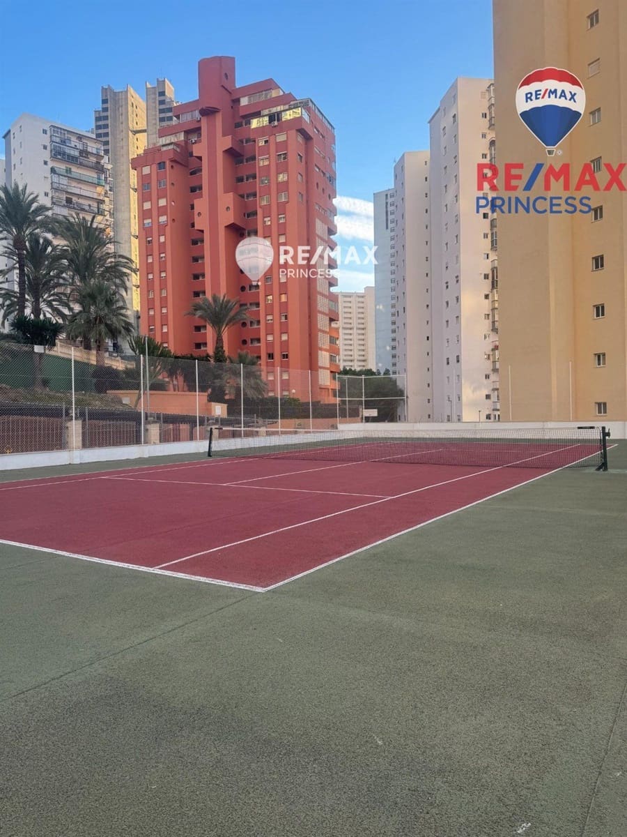 1 slaapkamer Flat te koop in Benidorm met zwembad - € 165.000 (Ref: 9199720)