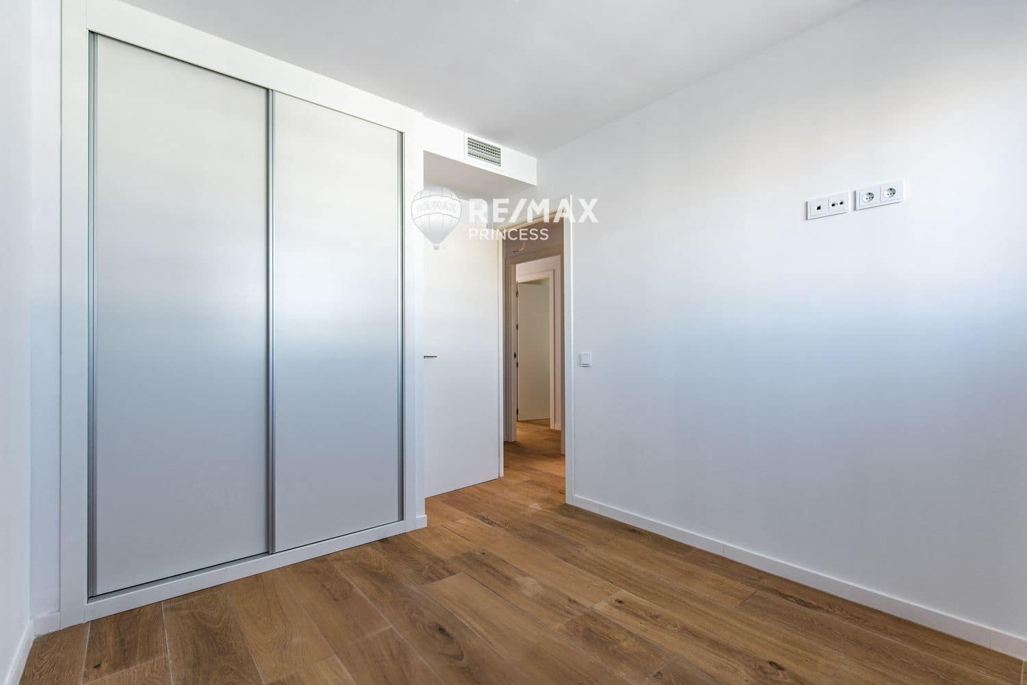 3 soveværelse Penthouse til salg i Alicante by med swimmingpool garage - € 510.000 (Ref: 9199722)