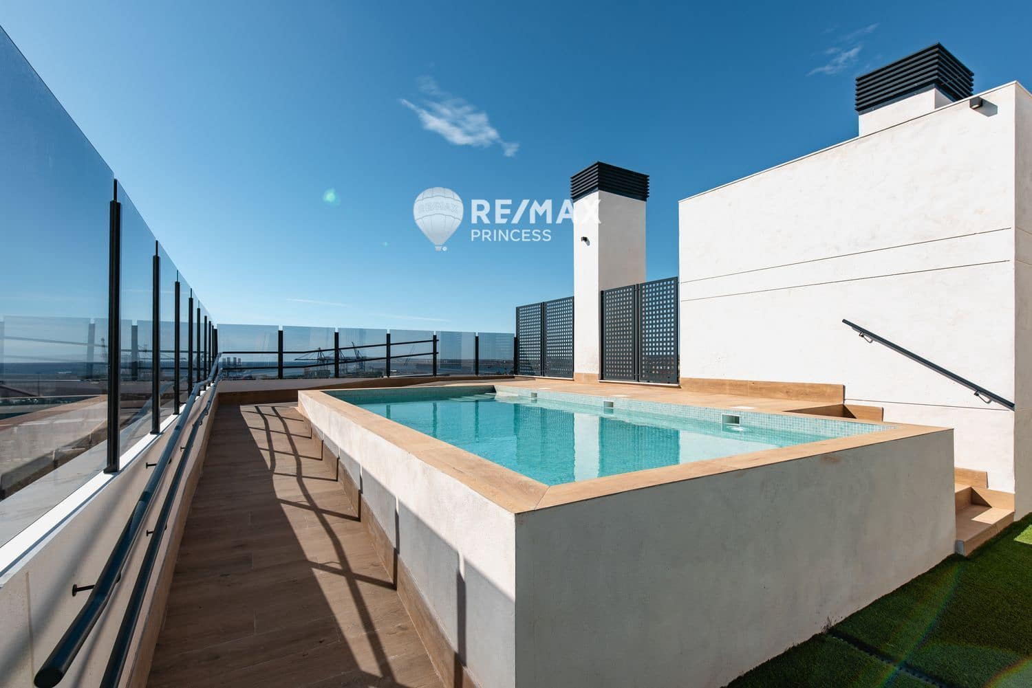 3 soveværelse Penthouse til salg i Alicante by med swimmingpool garage - € 510.000 (Ref: 9199722)