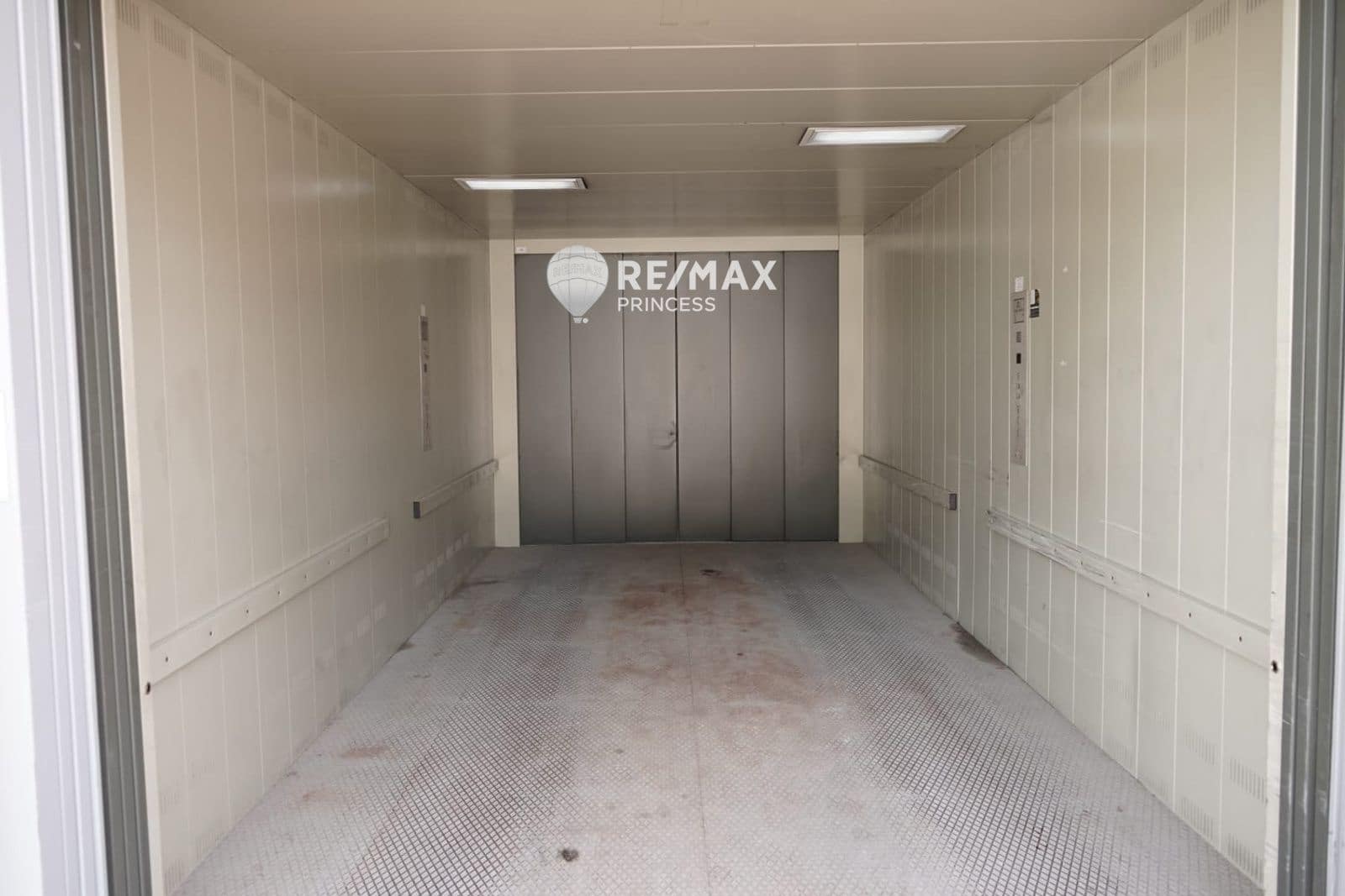 Garasje til salgs i El Campello - € 14 500 (Ref: 9223338)