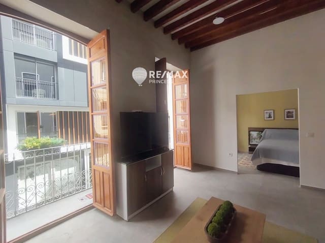 4 soveværelse Lejlighed til salg i Mercado, Alicante by - € 590.000 (Ref: 9237686)