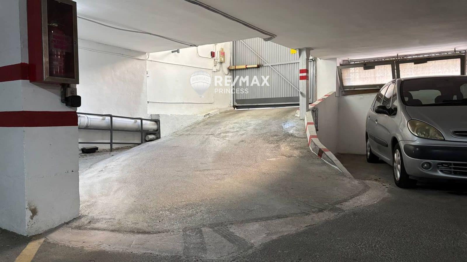 4 bedroom Flat for sale in Alicante / Alacant city with garage - € 229,900 (Ref: 9283114)