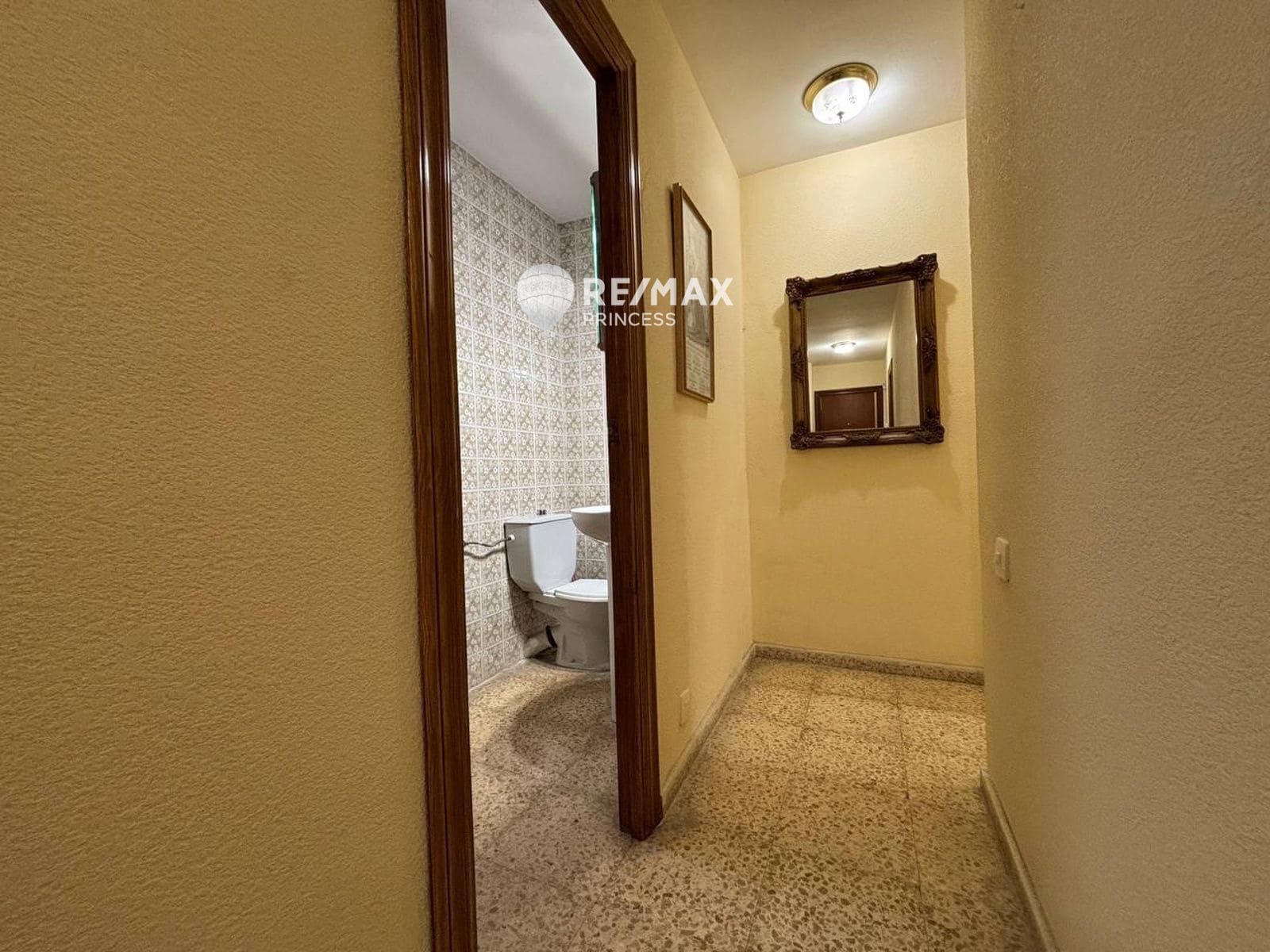 4 bedroom Flat for sale in Alicante / Alacant city with garage - € 229,900 (Ref: 9283114)