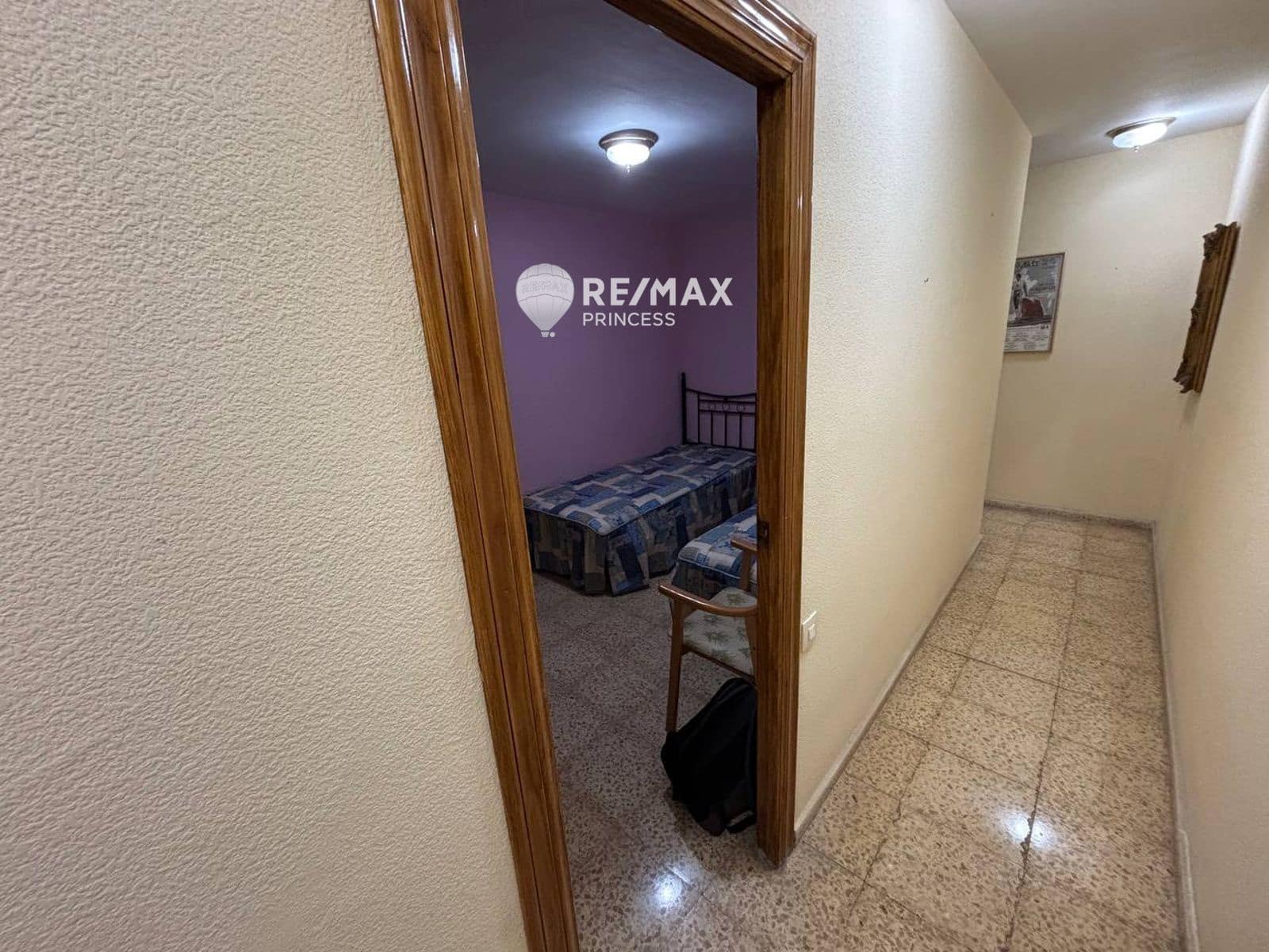 4 bedroom Flat for sale in Alicante / Alacant city with garage - € 229,900 (Ref: 9283114)