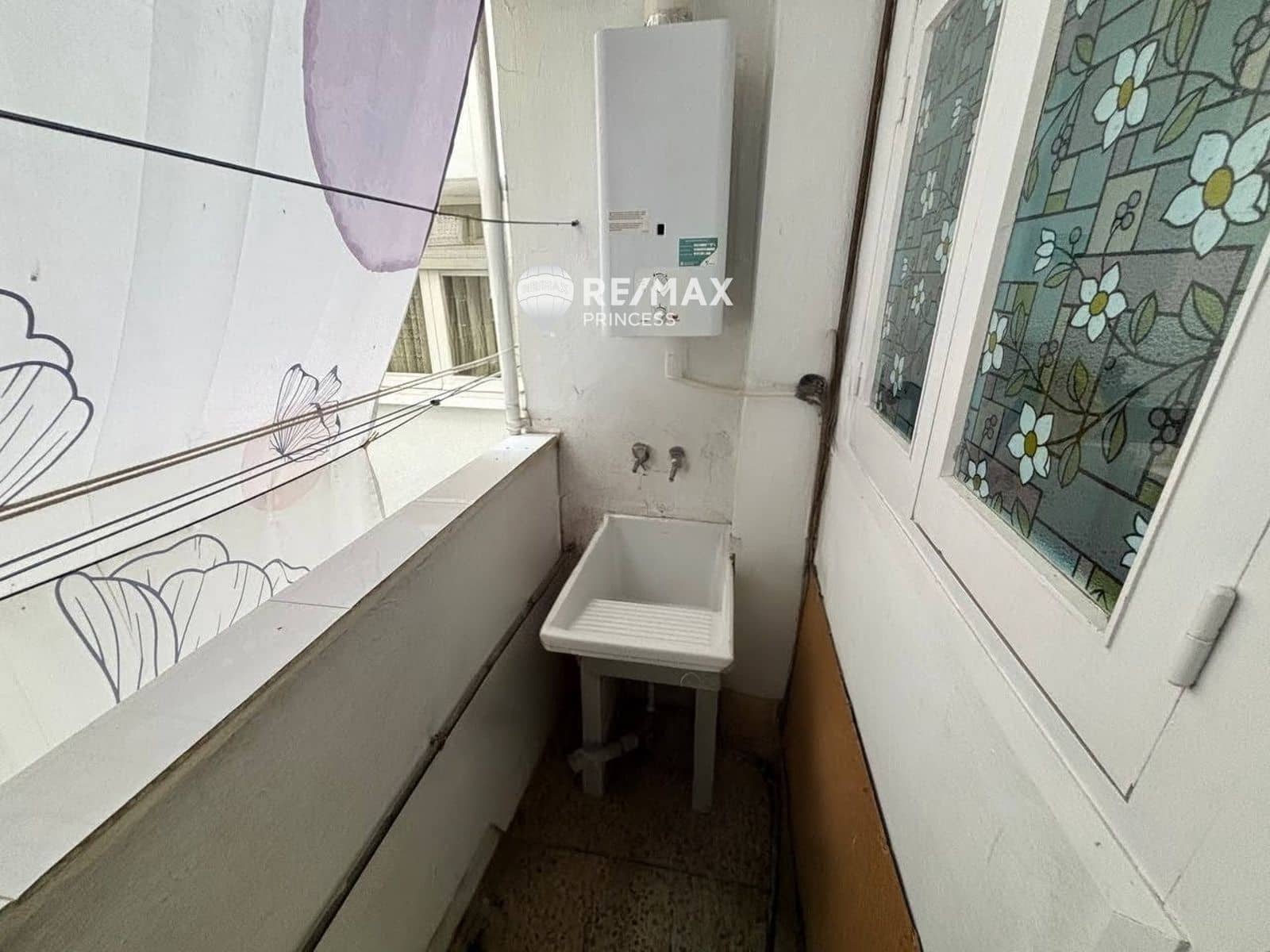 4 bedroom Flat for sale in Alicante / Alacant city with garage - € 229,900 (Ref: 9283114)