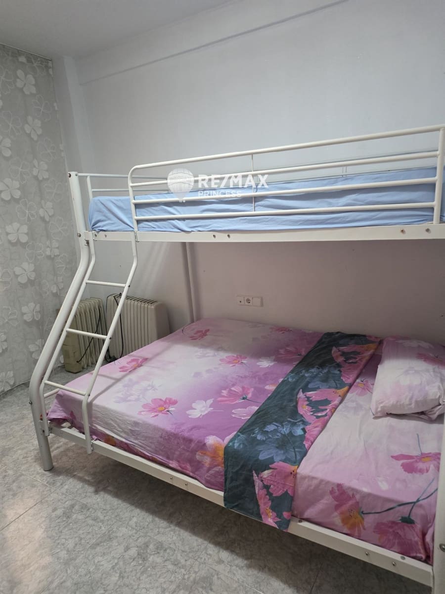 3 soveværelse Lejlighed til salg i Alicante by - € 260.000 (Ref: 9306219)