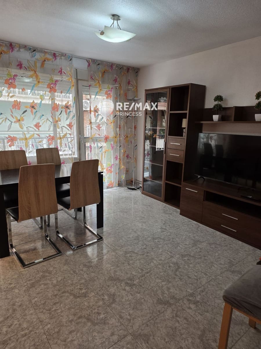 3 soveværelse Lejlighed til salg i Alicante by - € 260.000 (Ref: 9306219)