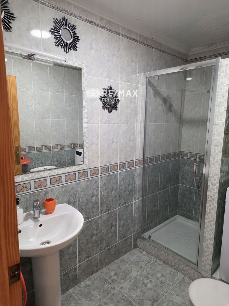 3 soveværelse Lejlighed til salg i Alicante by - € 260.000 (Ref: 9306219)