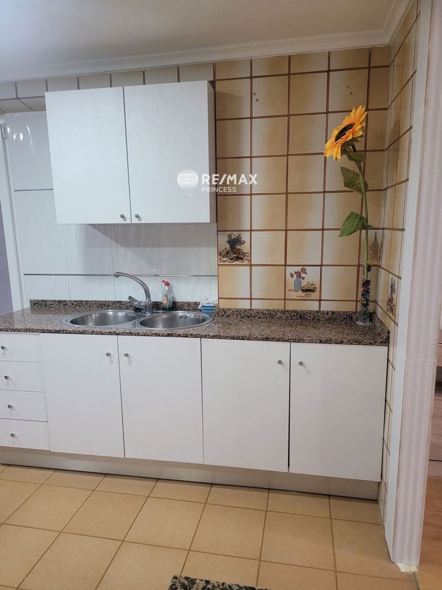 2 soveværelse Lejlighed til salg i Alicante by - € 320.000 (Ref: 9306220)