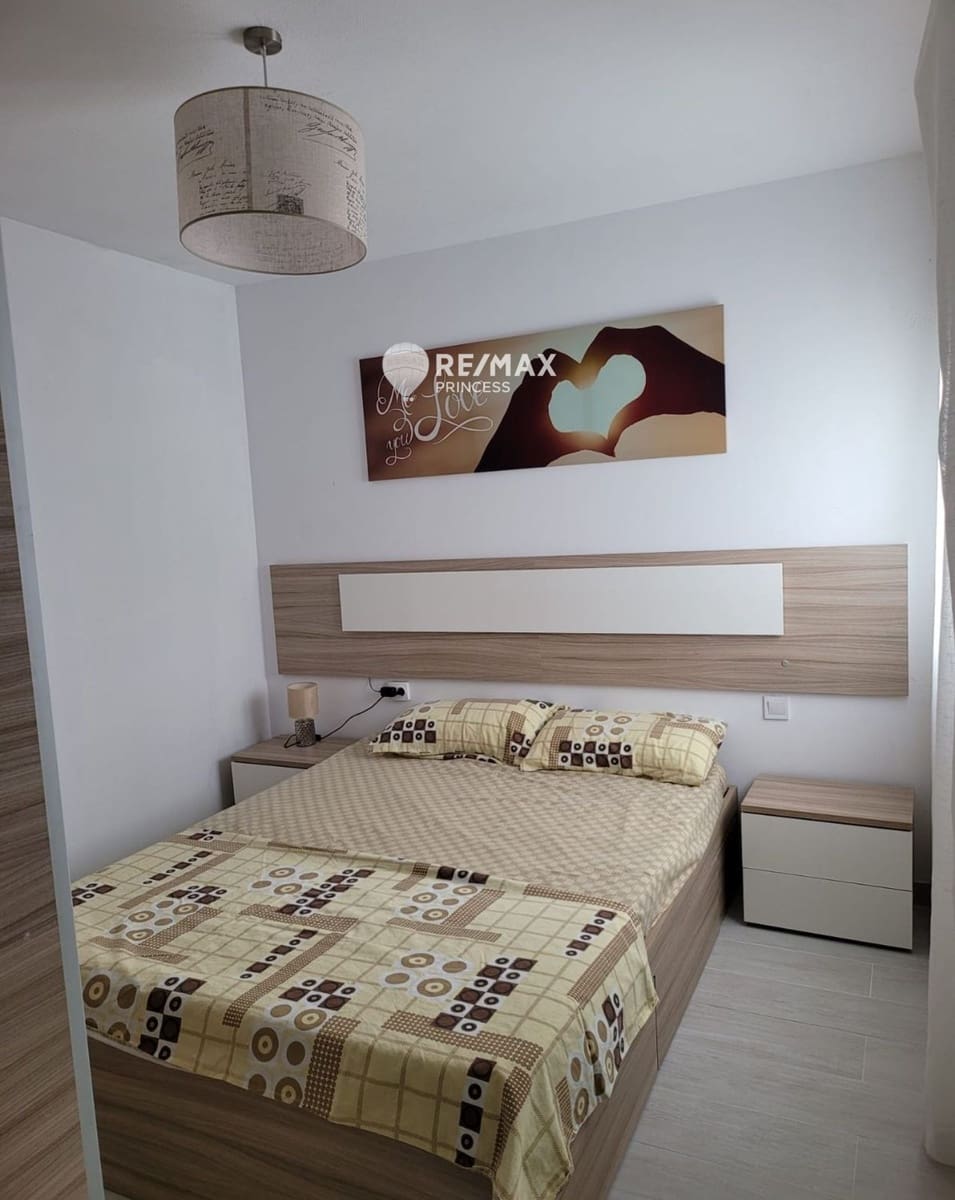 2 soveværelse Lejlighed til salg i Alicante by - € 360.000 (Ref: 9306221)