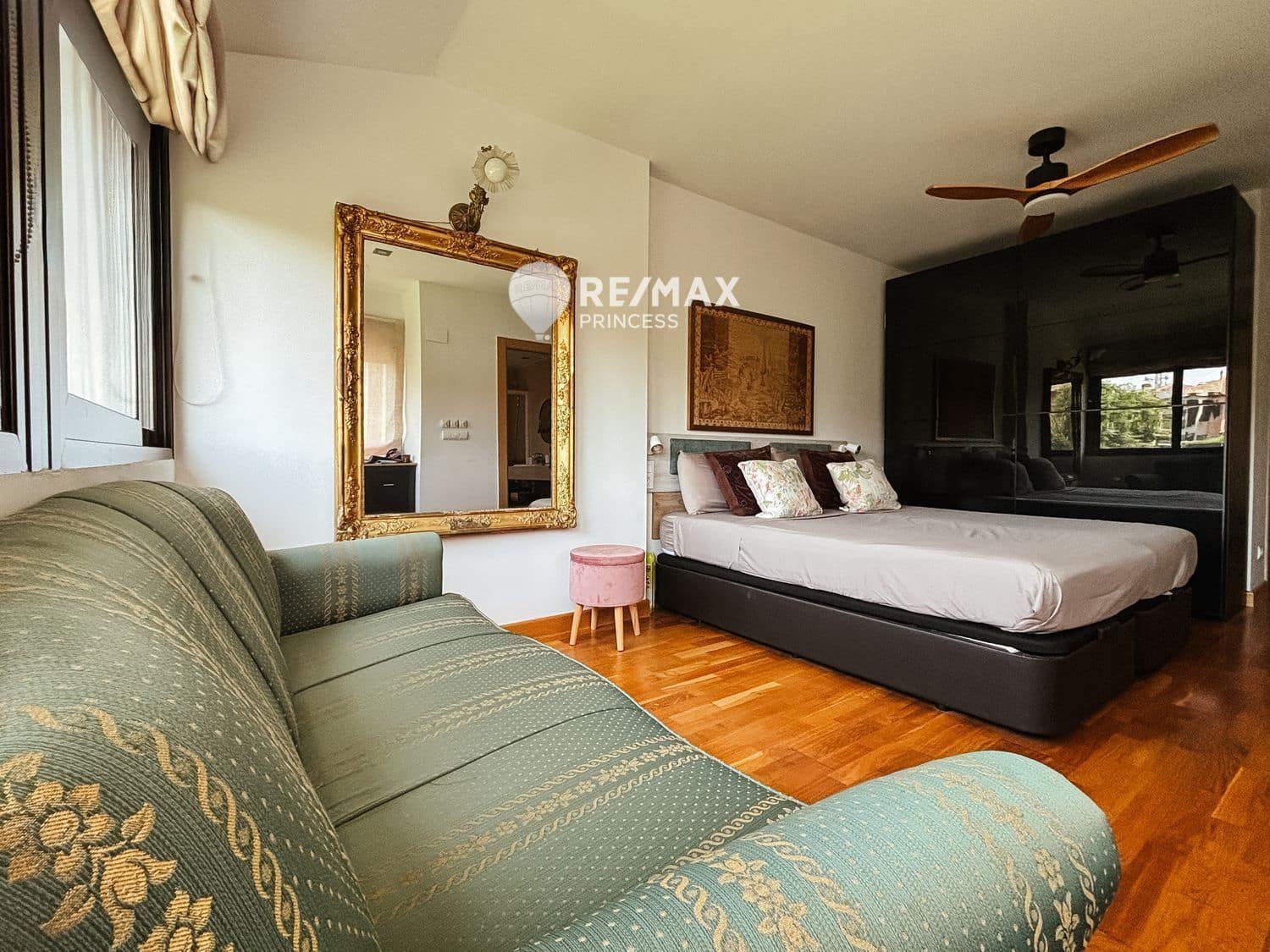 5 makuuhuone Omakotitalo myytävänä paikassa Muchamiel / Mutxamel mukana uima-altaan 
autotalli - 596 000 € (Ref: 9324222)