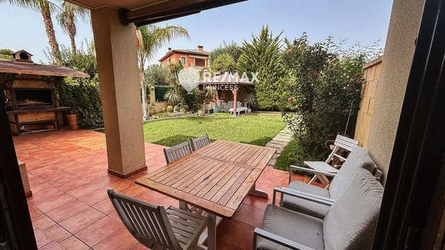 5 quarto Casa em Banda para venda em Muchamiel / Mutxamel com piscina garagem - 596 000 € (Ref: 9324222)