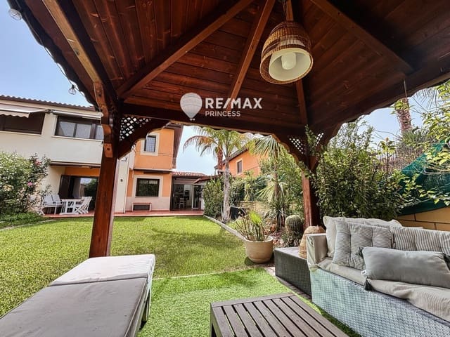 5 quarto Casa em Banda para venda em Muchamiel / Mutxamel com piscina garagem - 596 000 € (Ref: 9324222)