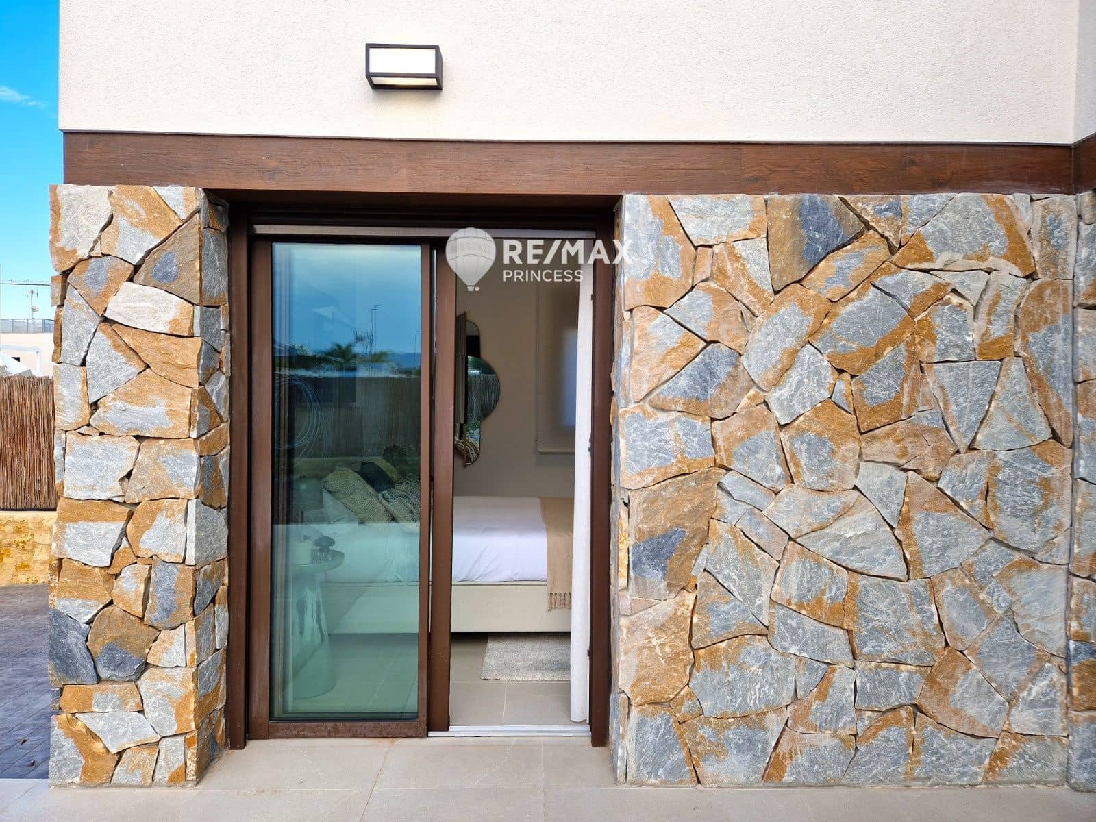 3 slaapkamer Villa te koop in Finestrat met zwembad - € 720.000 (Ref: 9371475)