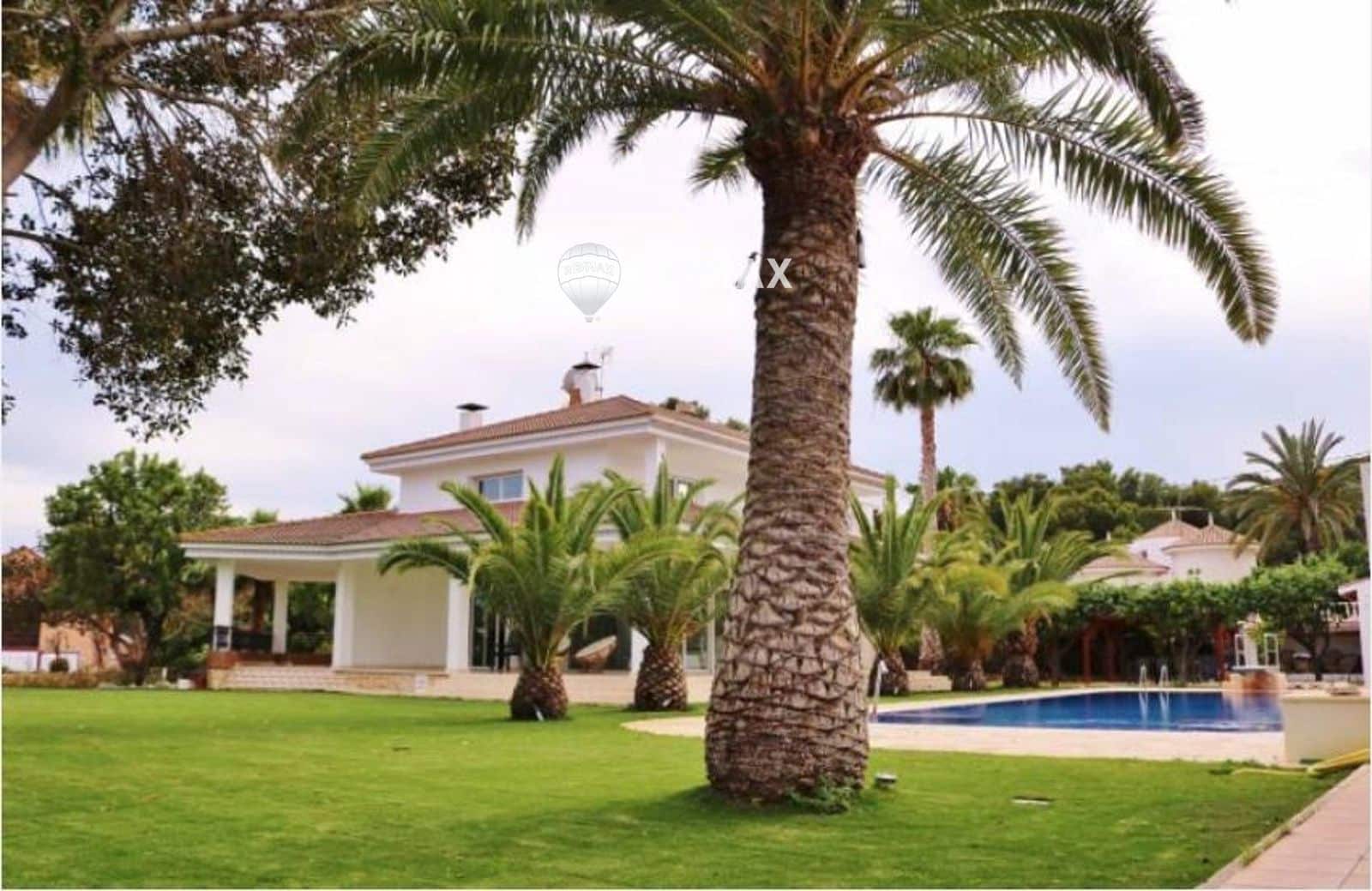 5 slaapkamer Villa te koop in Alicante stad met zwembad garage - € 1.650.000 (Ref: 9438141)