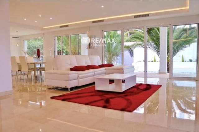 5 slaapkamer Villa te koop in Vistahermosa, Alicante stad met zwembad garage - € 1.650.000 (Ref: 9438141)