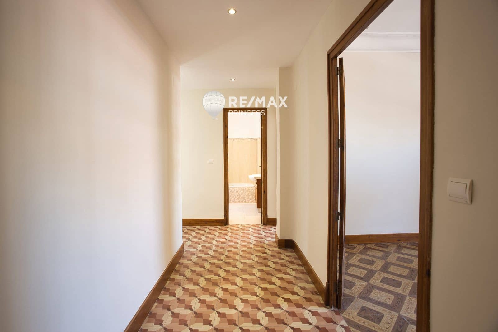 3 camera da letto Attico da affittare in Alicante citta con garage - 1.650 € (Rif: 9444631)