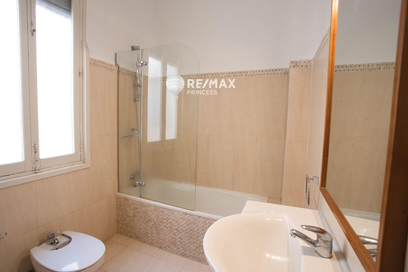 3 camera da letto Attico da affittare in Alicante citta con garage - 1.650 € (Rif: 9444631)