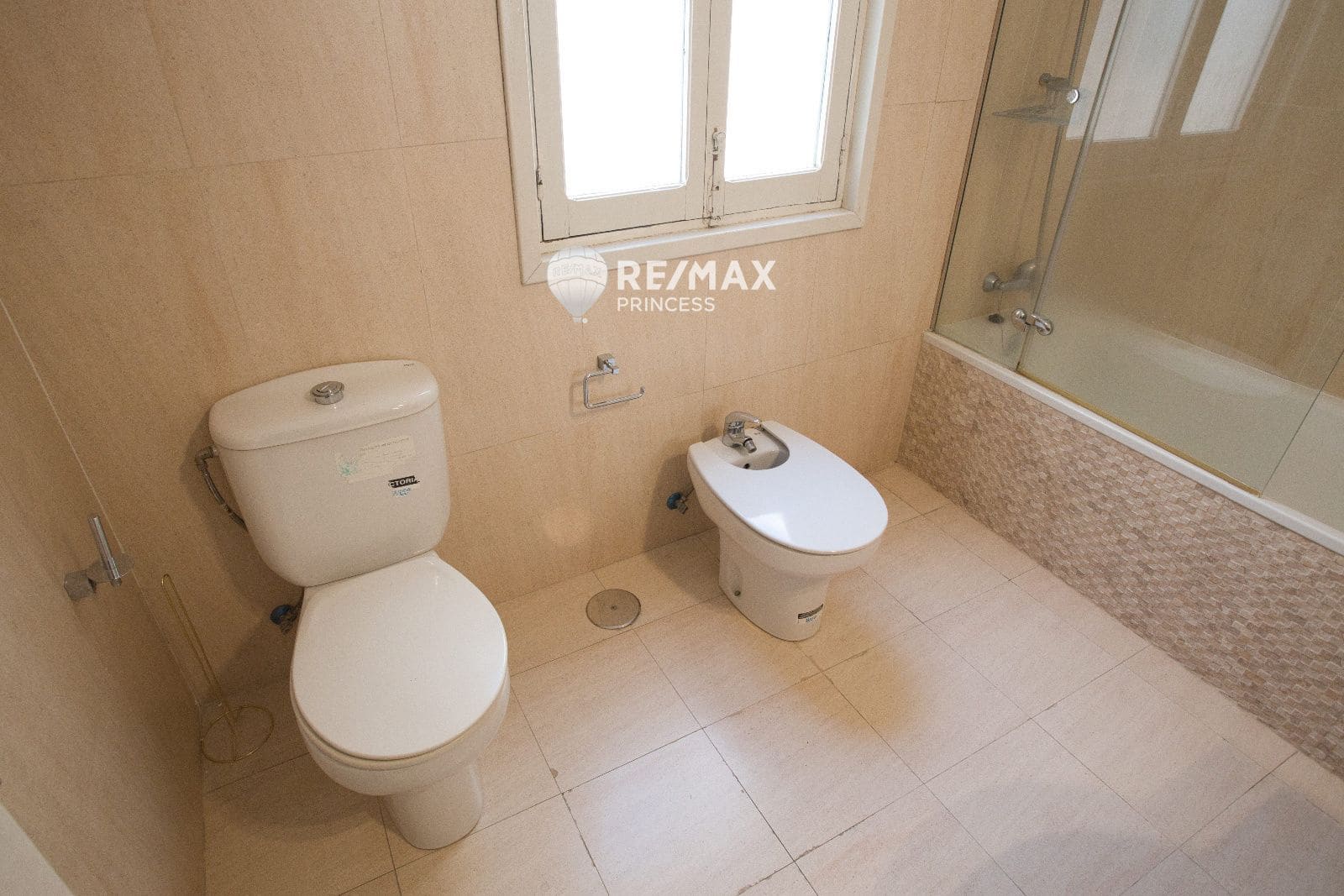 3 camera da letto Attico da affittare in Alicante citta con garage - 1.650 € (Rif: 9444631)