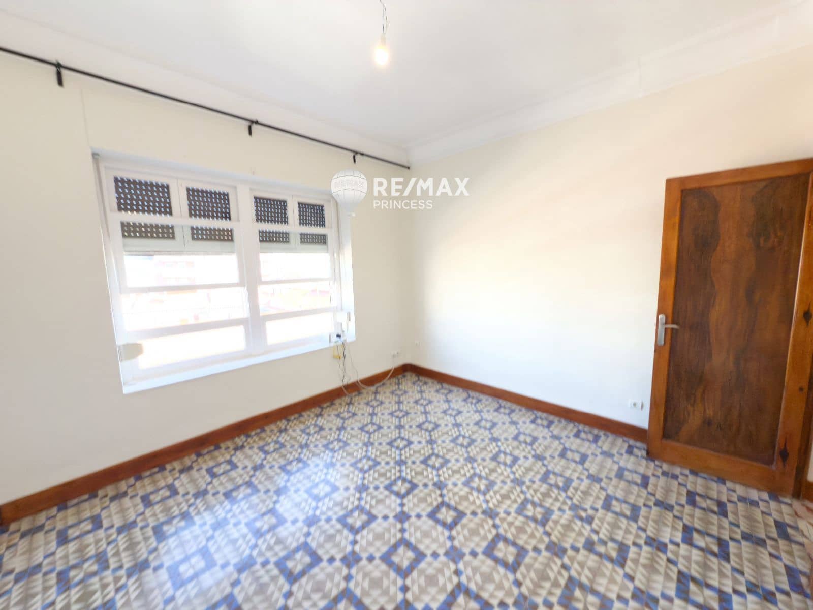 3 camera da letto Attico da affittare in Alicante citta con garage - 1.650 € (Rif: 9444631)