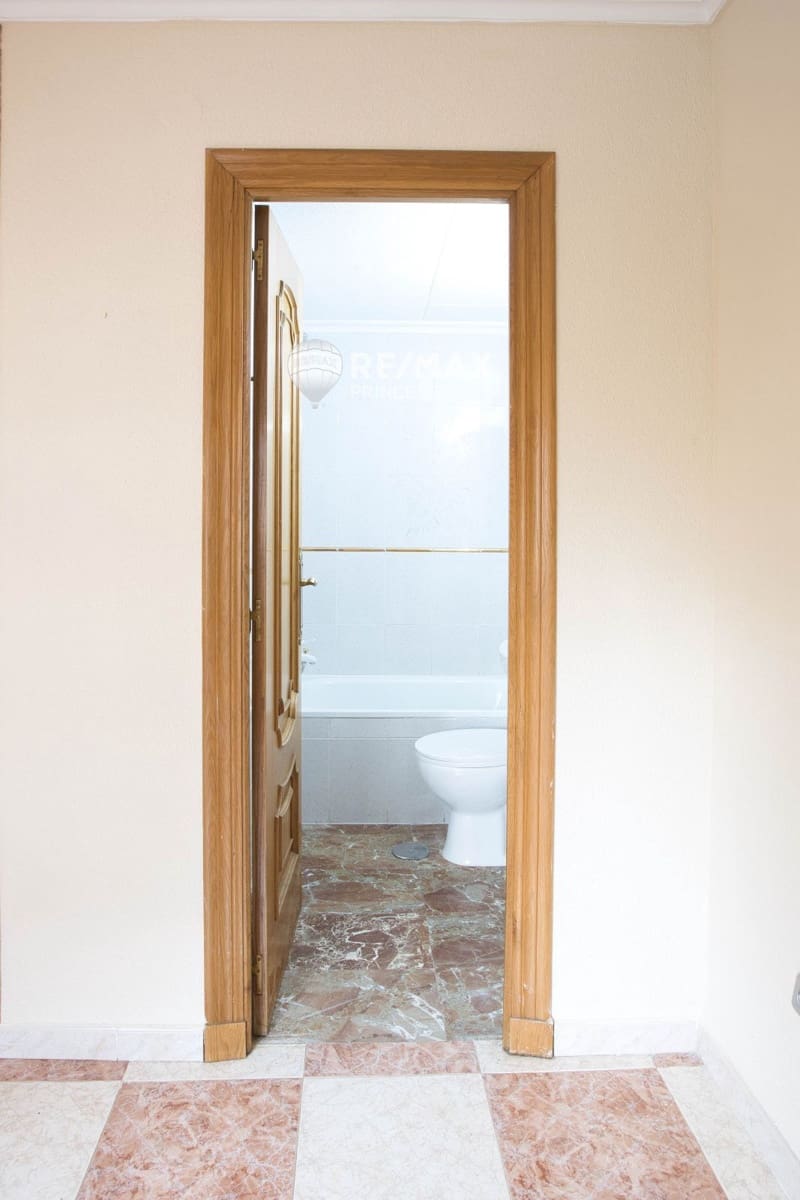 Piso de 2 habitaciones en Alicante / Alacant ciudad en venta con piscina - 275.000 € (Ref: 9460813)