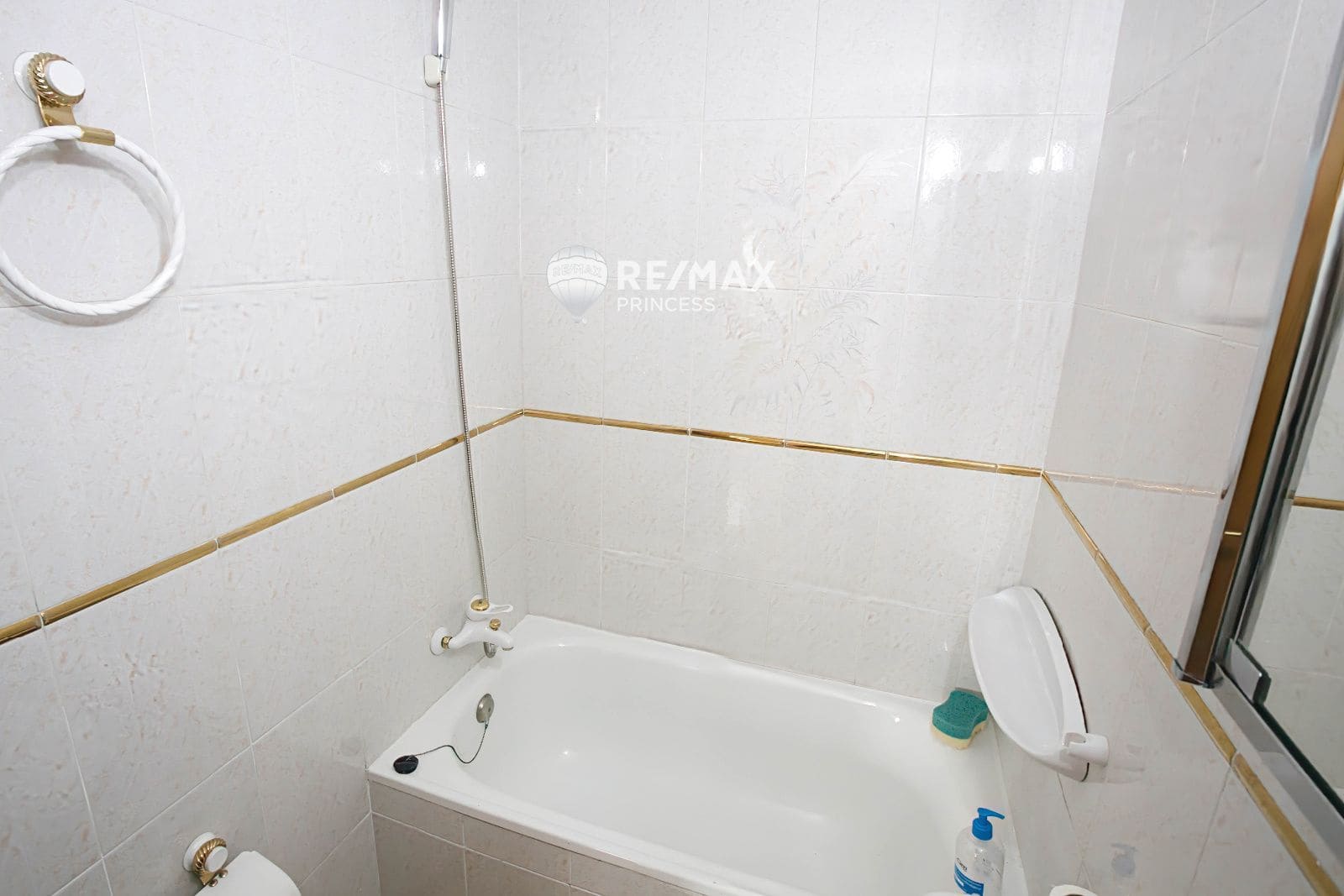 Piso de 2 habitaciones en Alicante / Alacant ciudad en venta con piscina - 275.000 € (Ref: 9460813)