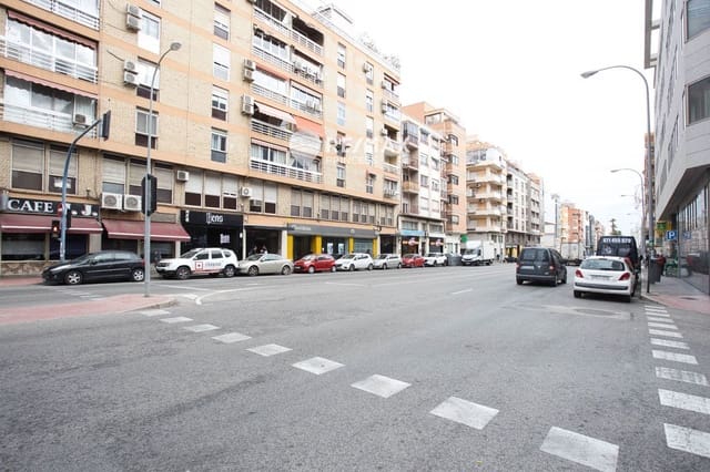 Piso de 2 habitaciones en Benalúa, Alicante / Alacant ciudad en venta con piscina - 275.000 € (Ref: 9460813)