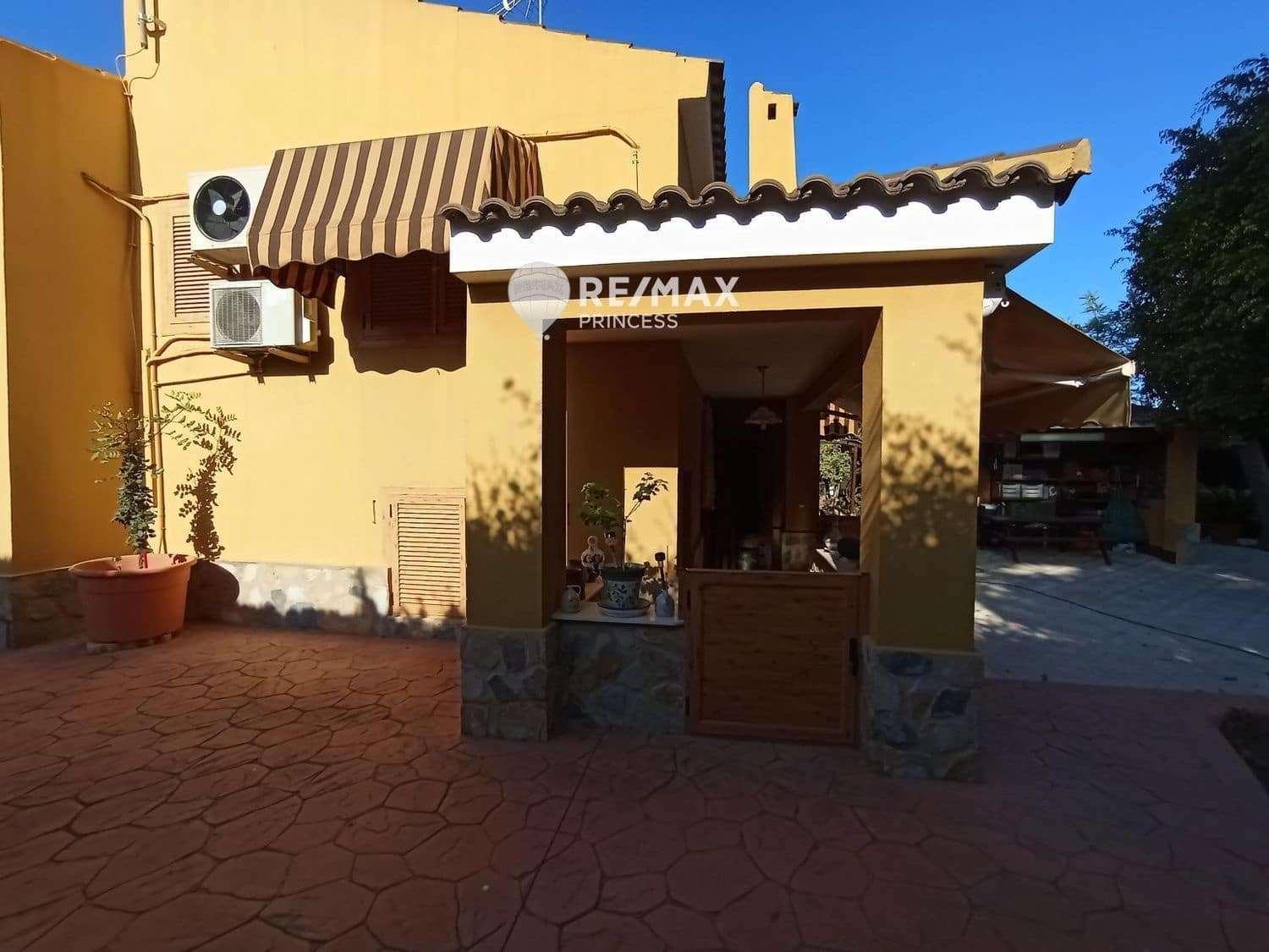 4 sovrum Villa till salu i Muchamiel / Mutxamel med pool garage - 890 000 € (Ref: 9462886)