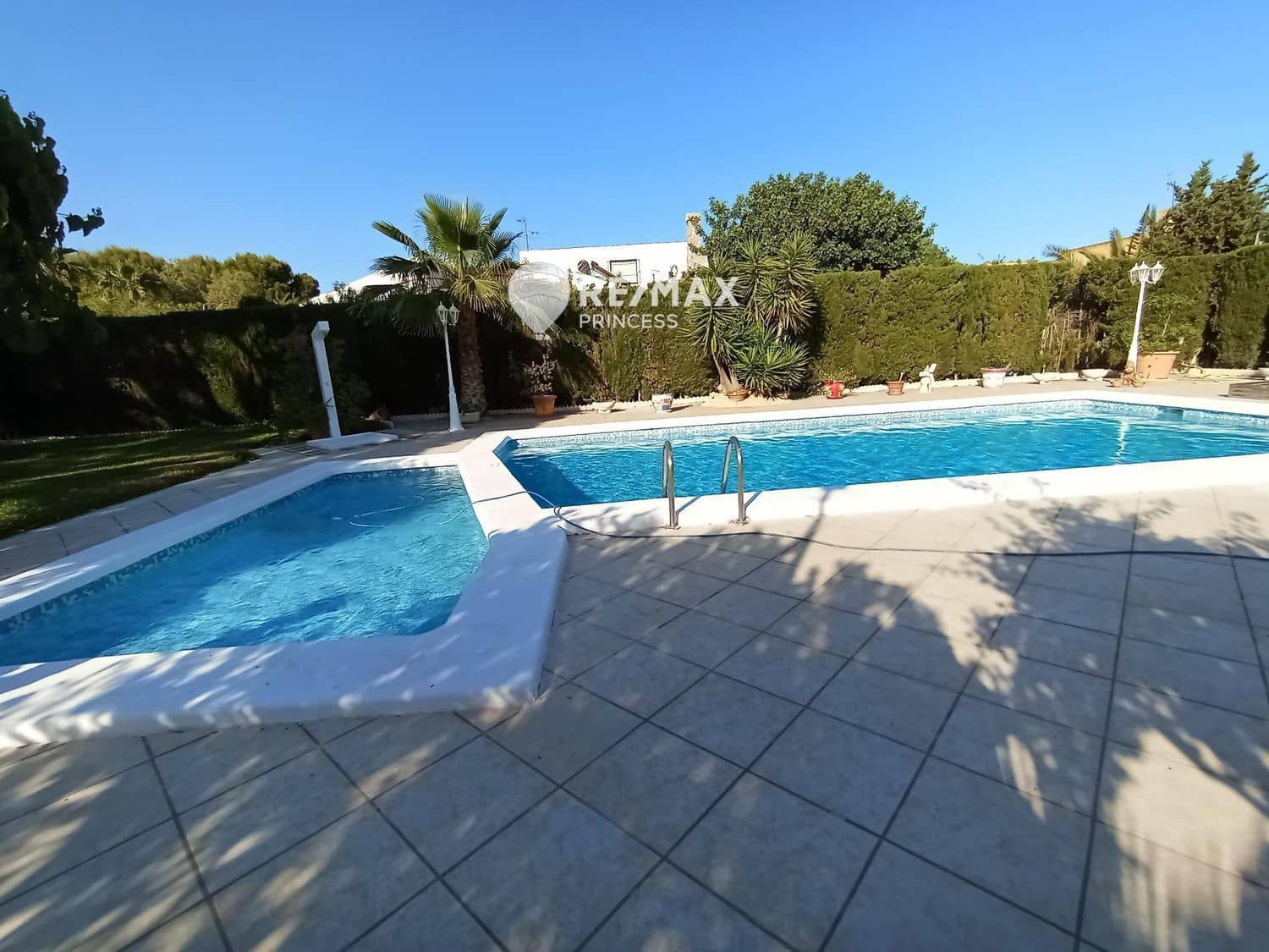 4 sovrum Villa till salu i Muchamiel / Mutxamel med pool garage - 890 000 € (Ref: 9462886)