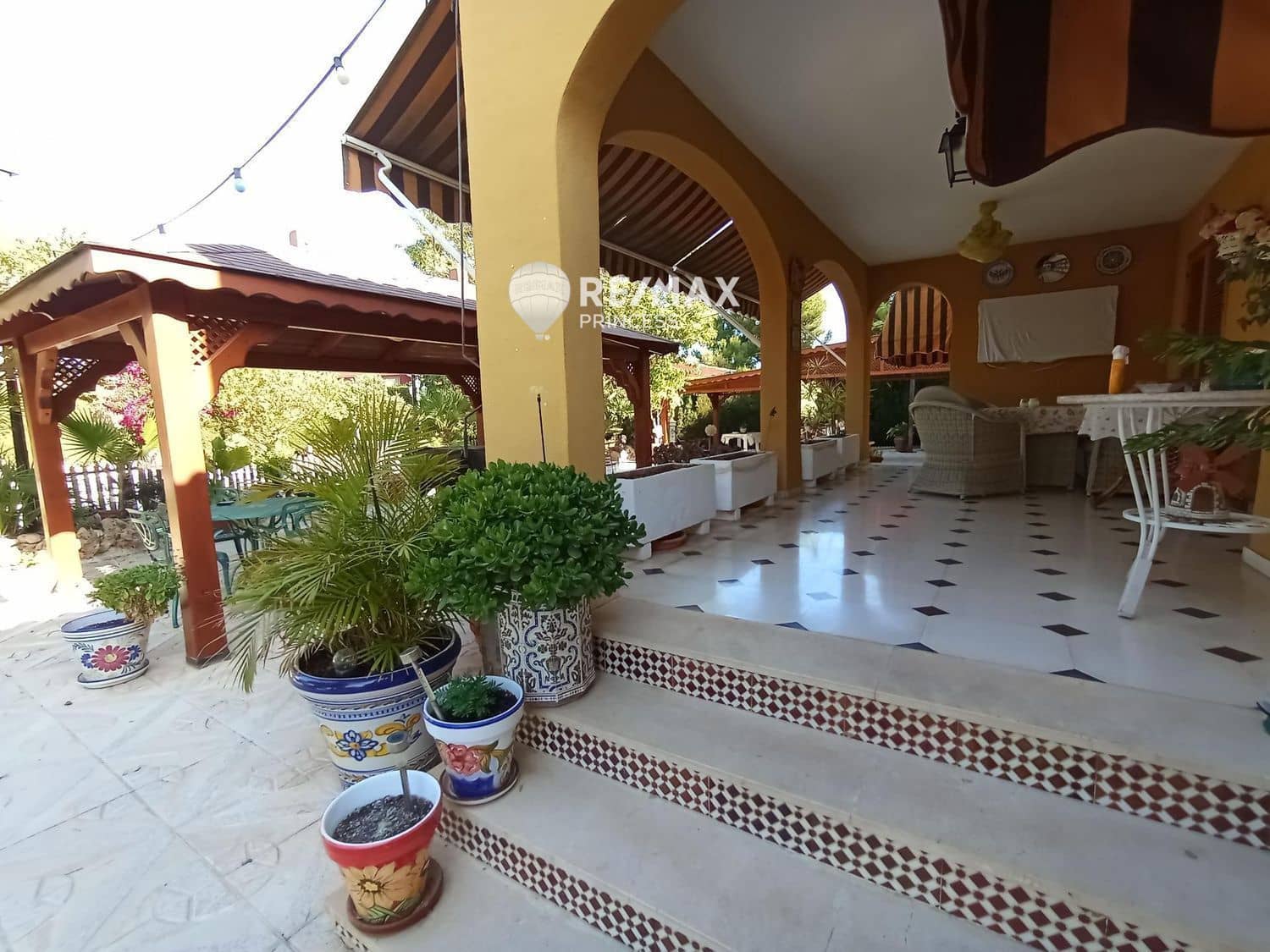 4 sovrum Villa till salu i Muchamiel / Mutxamel med pool garage - 890 000 € (Ref: 9462886)