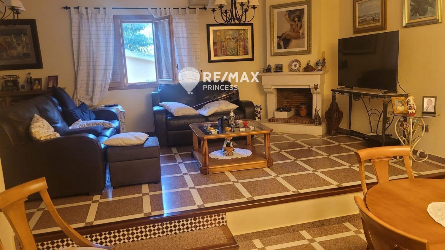 4 sovrum Villa till salu i Muchamiel / Mutxamel med pool garage - 890 000 € (Ref: 9462886)