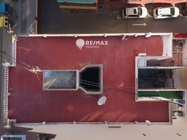 3 quarto Restaurante/Bar para venda em El Campello com garagem - 1 400 000 € (Ref: 9462887)