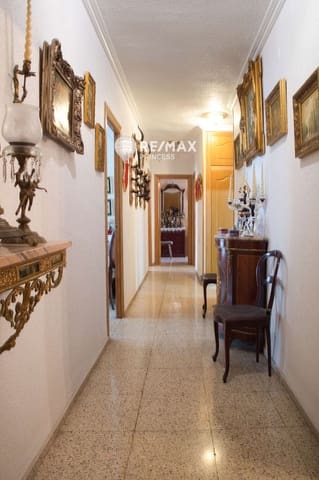 4 makuuhuone Asunto myytävänä paikassa Alicante kaupunki mukana 
autotalli - 280 000 € (Ref: 9470071)