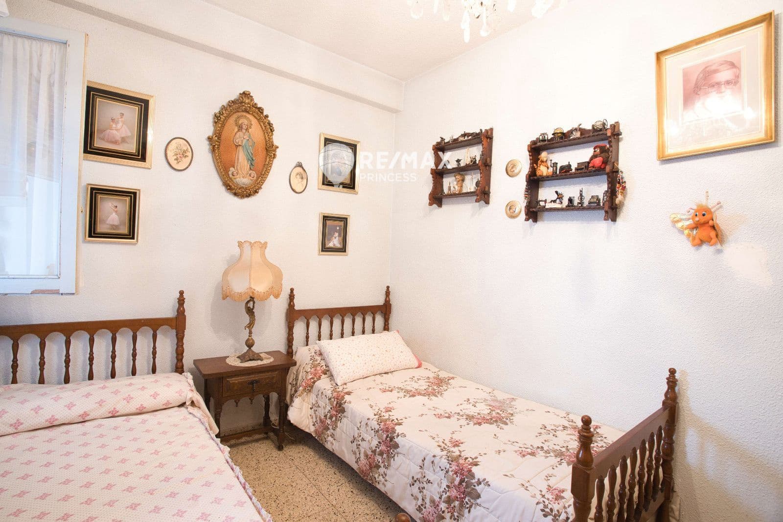 4 makuuhuone Asunto myytävänä paikassa Alicante kaupunki mukana 
autotalli - 280 000 € (Ref: 9470071)