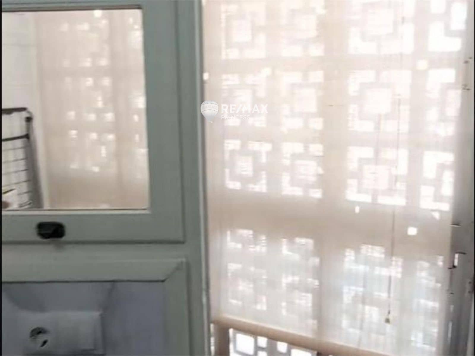 Piso de 3 habitaciones en Playa de San Juan en venta con piscina - 430.000 € (Ref: 9471552)