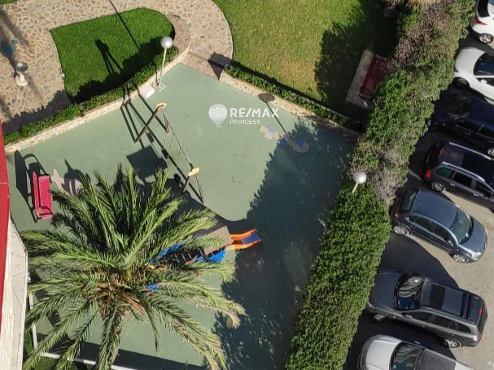 Piso de 3 habitaciones en Playa de San Juan en venta con piscina - 430.000 € (Ref: 9471552)