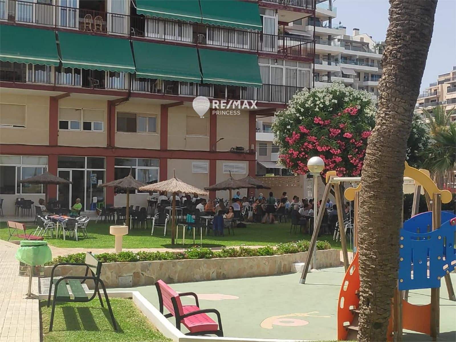 Piso de 3 habitaciones en Playa de San Juan en venta con piscina - 430.000 € (Ref: 9471552)