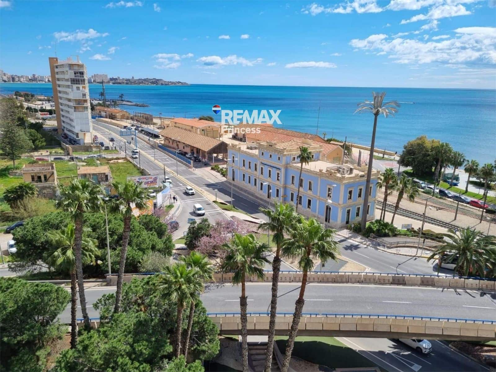 2 soveværelse Lejlighed til salg i Alicante by - € 680.000 (Ref: 9569557)