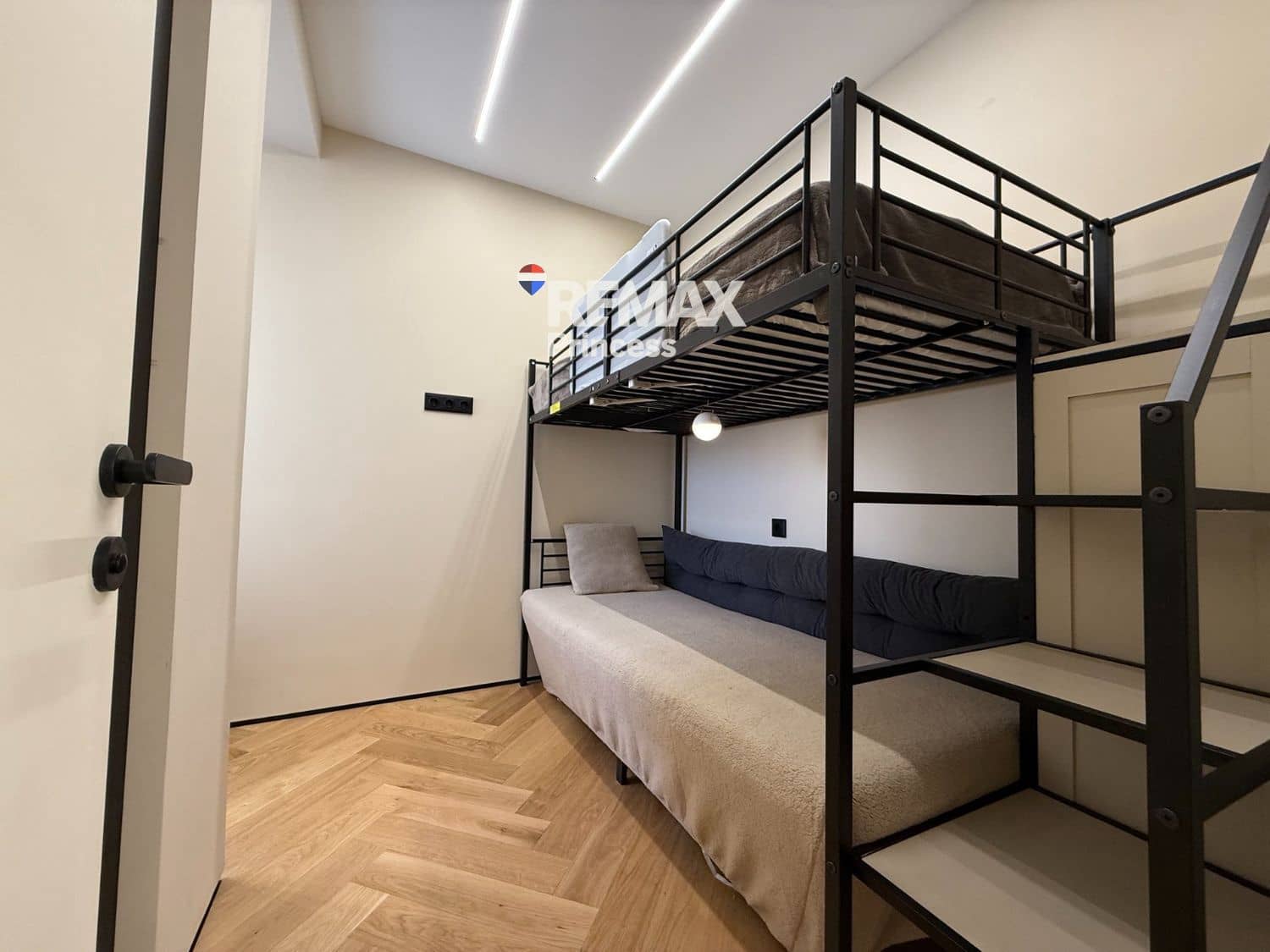 Piso de 3 habitaciones en Alicante / Alacant ciudad en venta - 643.000 € (Ref: 9569558)