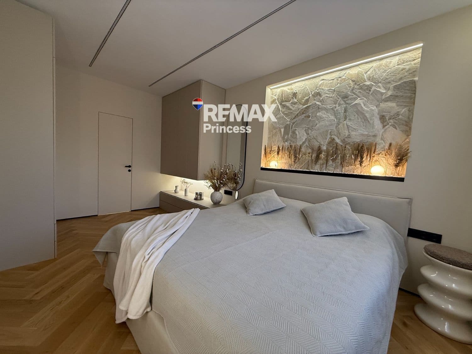 Piso de 3 habitaciones en Alicante / Alacant ciudad en venta - 643.000 € (Ref: 9569558)