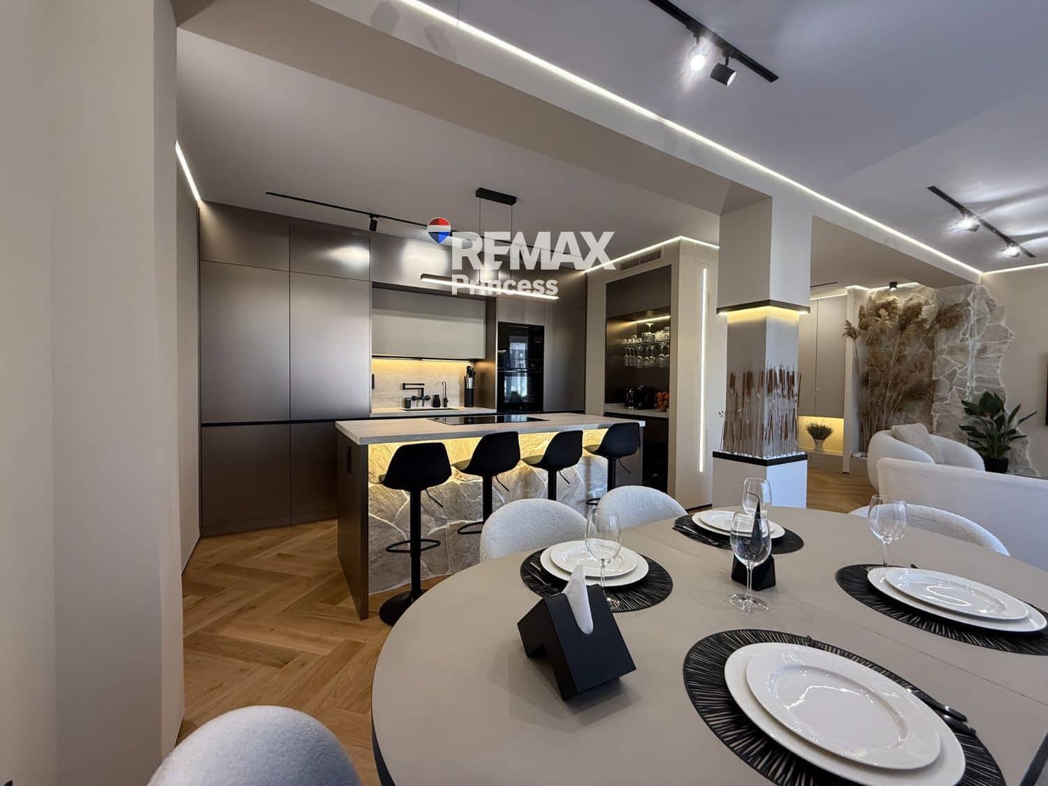 Piso de 3 habitaciones en Alicante / Alacant ciudad en venta - 643.000 € (Ref: 9569558)