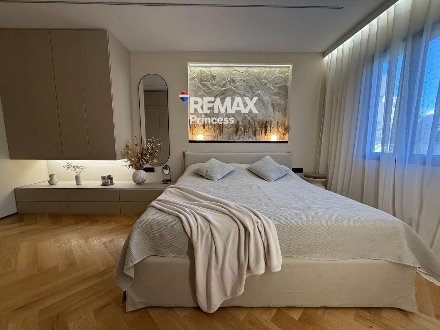 Piso de 3 habitaciones en Alicante / Alacant ciudad en venta - 643.000 € (Ref: 9569558)