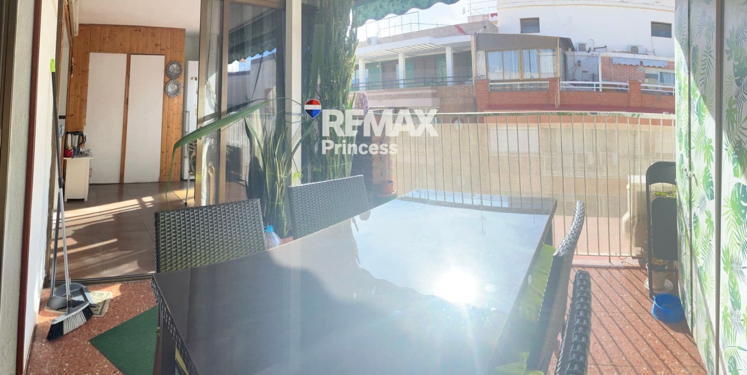 3 soveværelse Penthouse til salg i Alicante by - € 268.000 (Ref: 9569559)