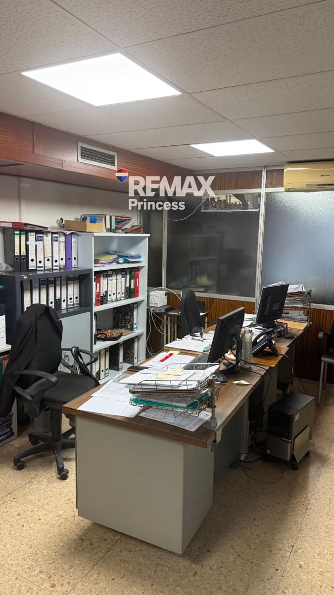 Kontor till salu i Alicante stad - 265 000 € (Ref: 9569561)