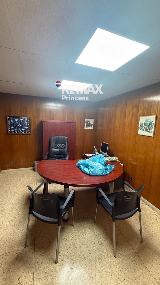 Kontor till salu i Alicante stad - 265 000 € (Ref: 9569561)